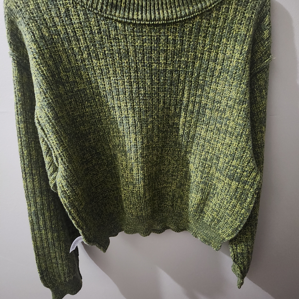 Bundle Of Sweaters - Picture 4 of 5